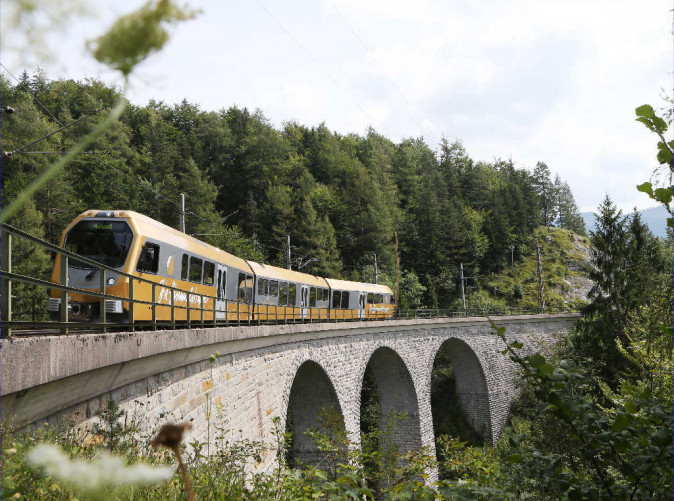 045_00000103140_Mariazellerbahn_Mostviertel-Tourismus_weinfranz-at_Schoene Aussichten Touristik